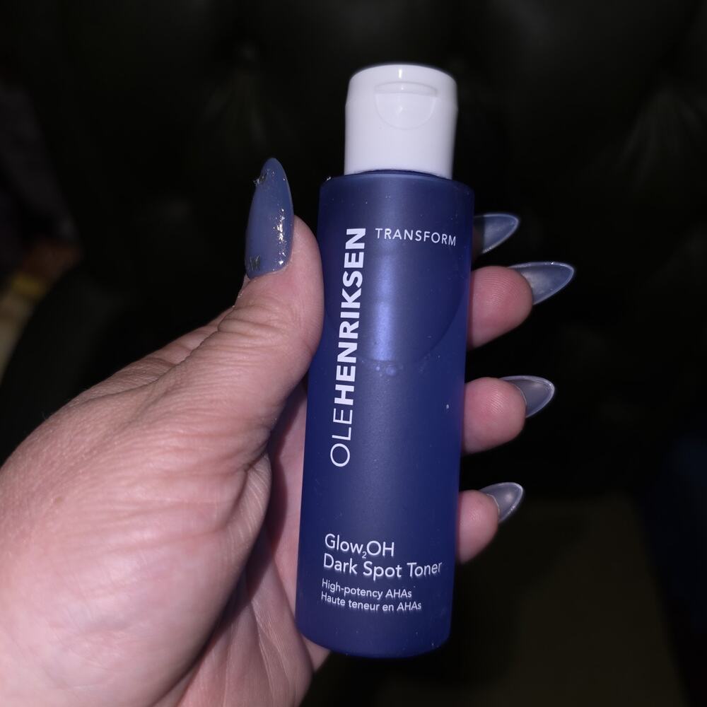 Ole henriksen Glow2oh Dark Spot Toner 2.2 fl oz NEW